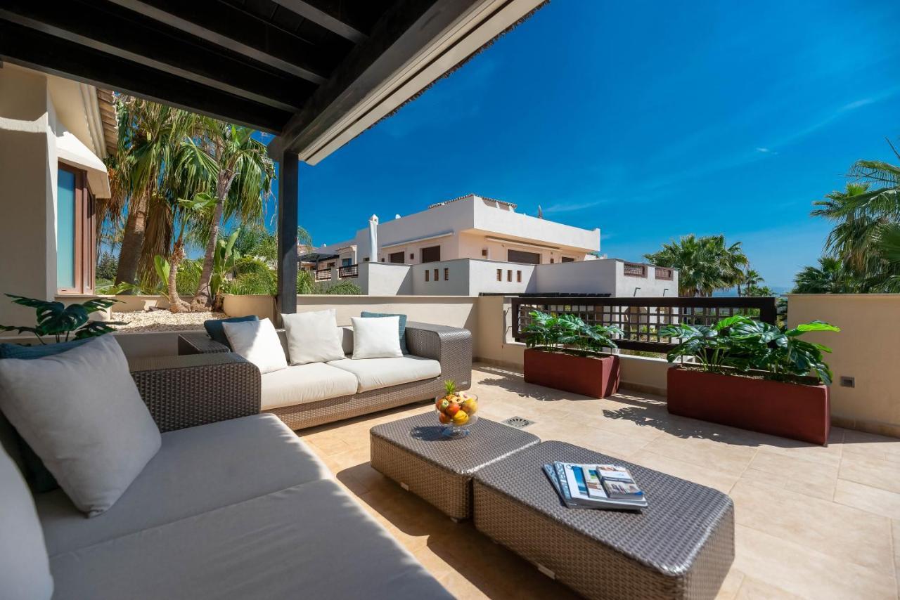 Vacation I Private Heated Swimming Pool, Walking Distance To Puerto Banus, Security 24-7, Bbq, Wifi *