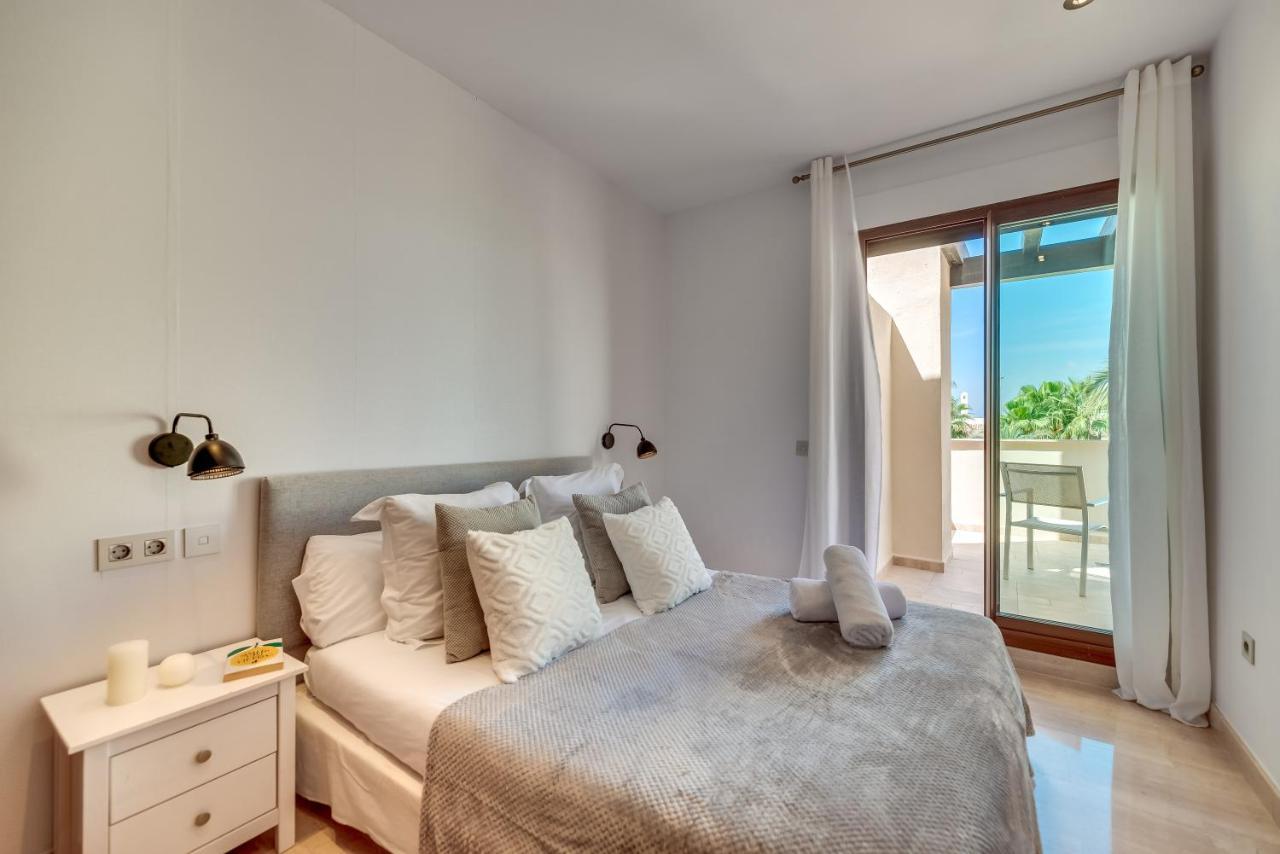 Vacation I Private Heated Swimming Pool, Walking Distance To Puerto Banus, Security 24-7, Bbq, Wifi Marbella