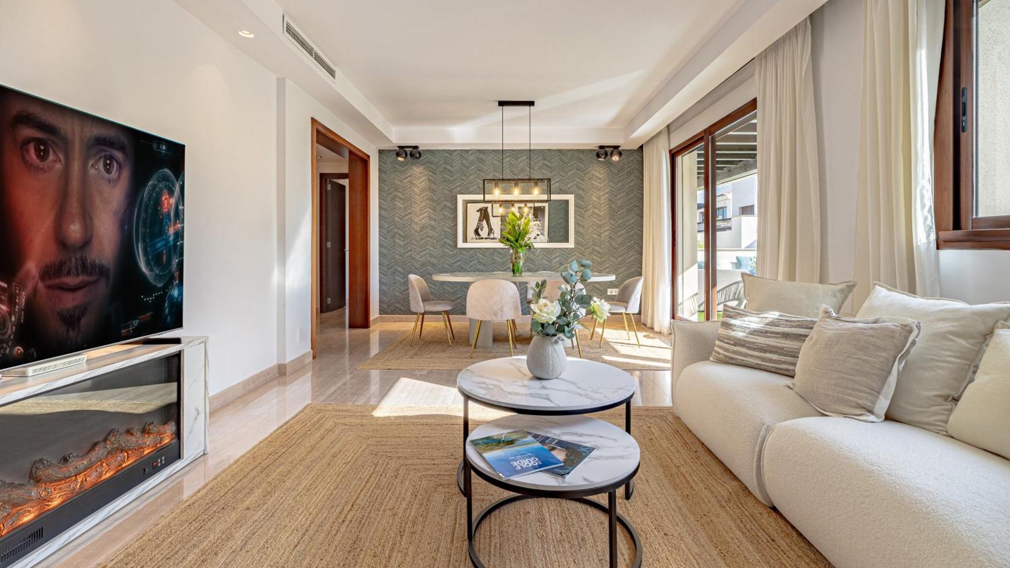 Vacation I Private Heated Swimming Pool, Walking Distance To Puerto Banus, Security 24-7, Bbq, Wifi