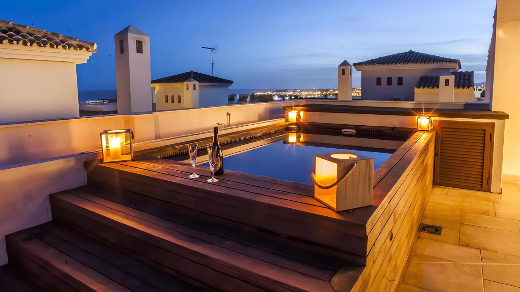 Appartement Vacation I Private Heated Swimming Pool, Walking Distance To Puerto Banus, Security 24-7, Bbq, Wifi