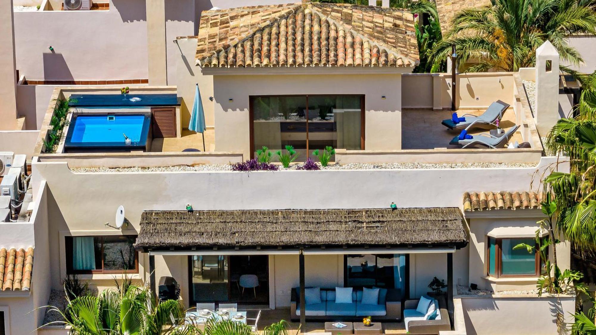 Vacation I Private Heated Swimming Pool, Walking Distance To Puerto Banus, Security 24-7, Bbq, Wifi Appartement Marbella