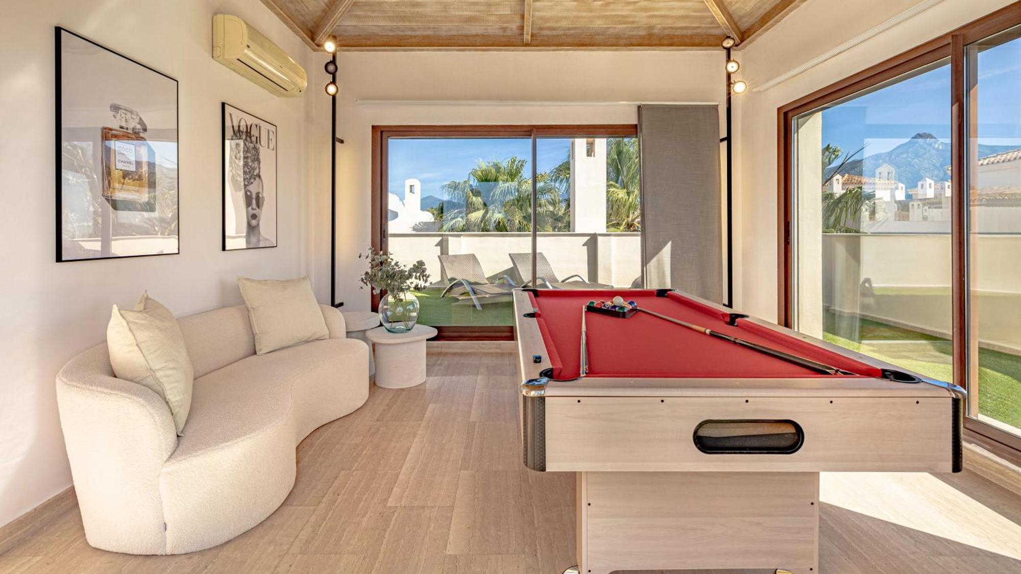Vacation I Private Heated Swimming Pool, Walking Distance To Puerto Banus, Security 24-7, Bbq, Wifi *