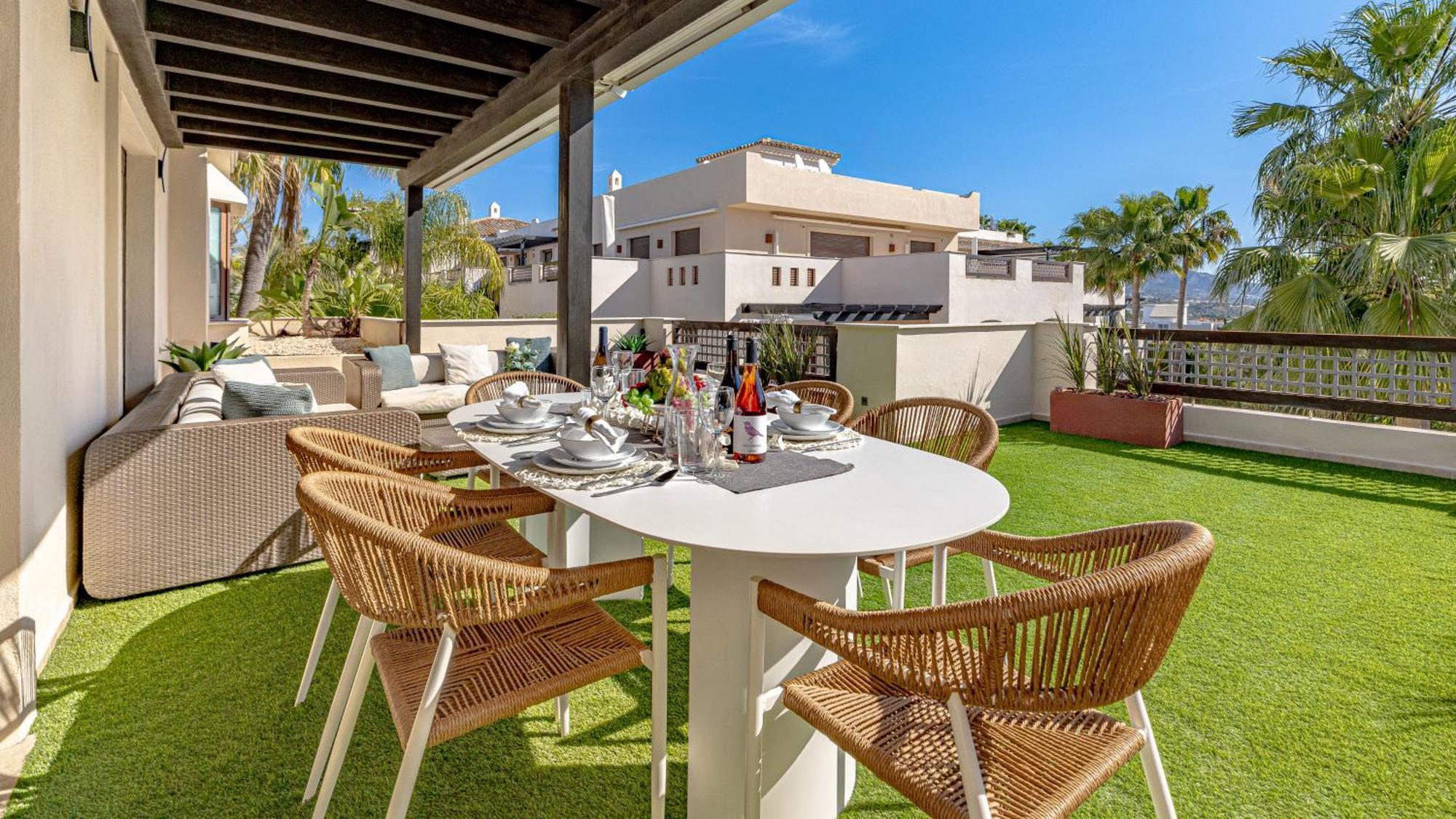 Vacation I Private Heated Swimming Pool, Walking Distance To Puerto Banus, Security 24-7, Bbq, Wifi Marbella