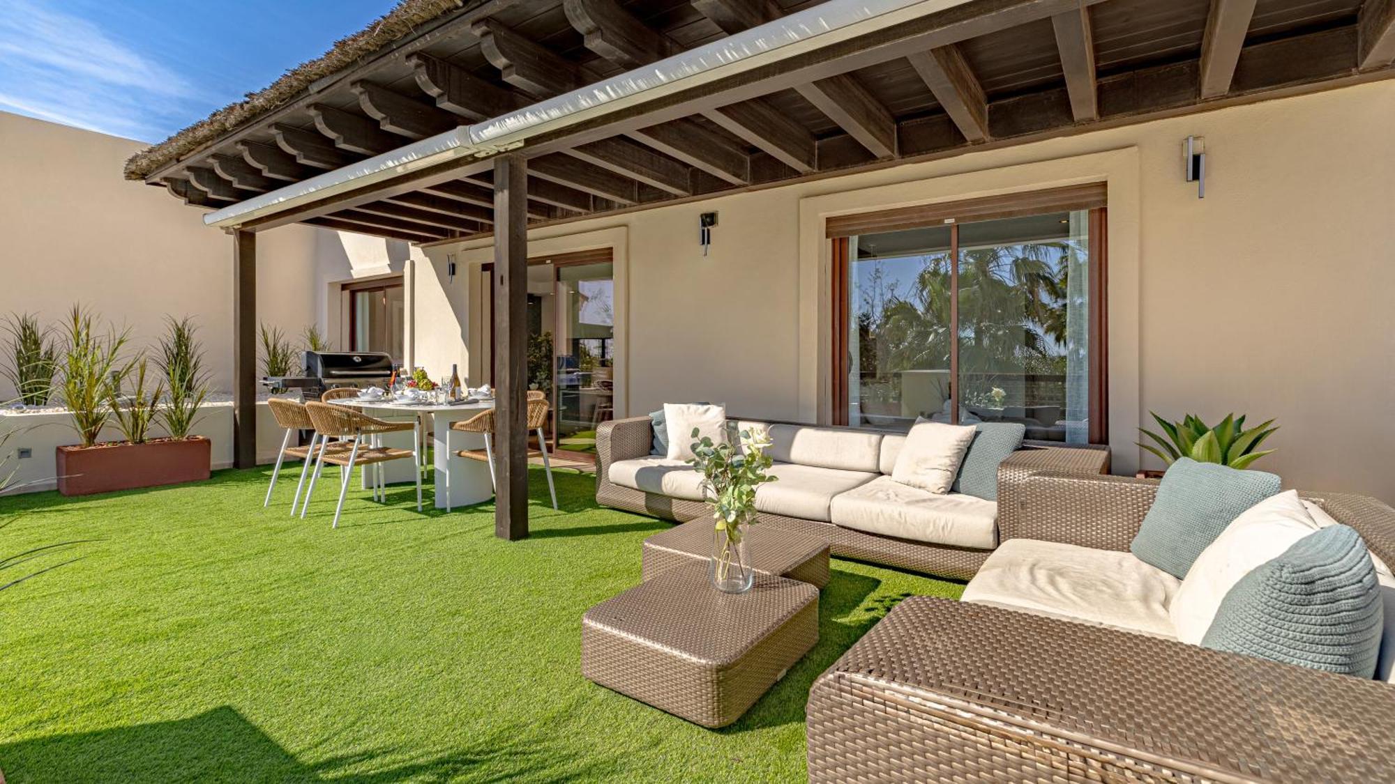 Vacation I Private Heated Swimming Pool, Walking Distance To Puerto Banus, Security 24-7, Bbq, Wifi Marbella